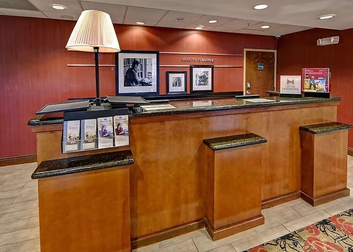 Quality & - Downtown Hotel