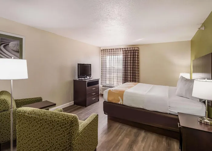 Hotel Quality & - Downtown