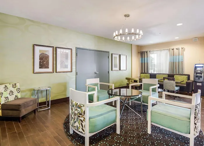 Quality & - Downtown 4* Quincy