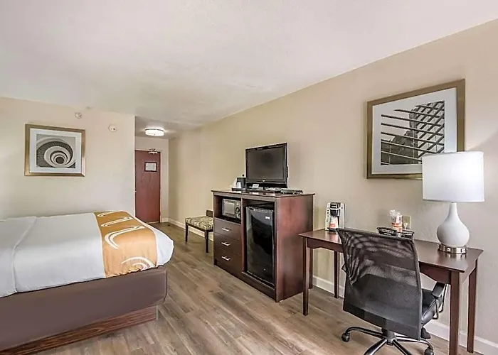 Quality & - Downtown 4*