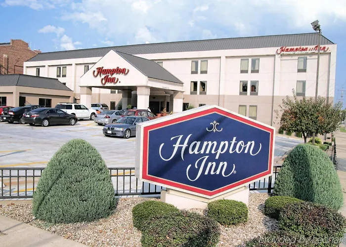 Quality & - Downtown Hotel 4*