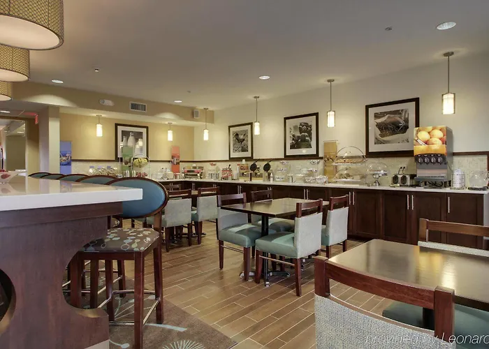 Hotel Quality & - Downtown Quincy
