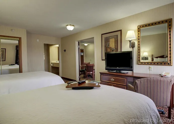 Quality & - Downtown Hotel Quincy